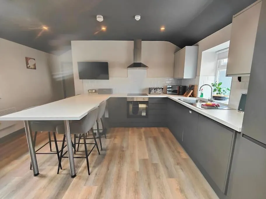 Sloane Modern 2 Bedroom Seafront Apartment Blackpool United Kingdom