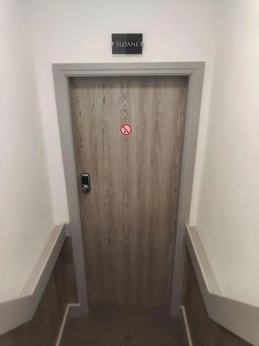 Sloane Modern 2 Bedroom Seafront Apartment Blackpool 0*,  United Kingdom
